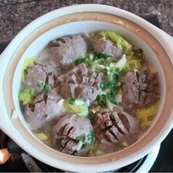 酱爆牛肉丸汤娃娃菜的做法[图]