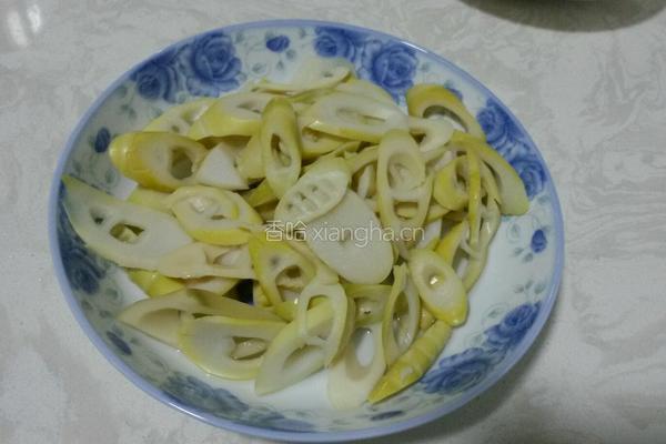 肉炒笋片的做法图解2