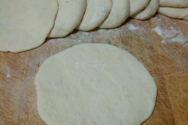 大肉粉条萝卜馅包子的做法图解5