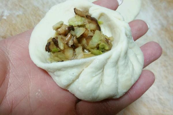 大肉粉条萝卜馅包子的做法图解6