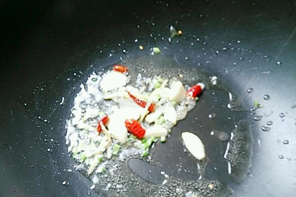 糖醋辣白菜的做法图解4