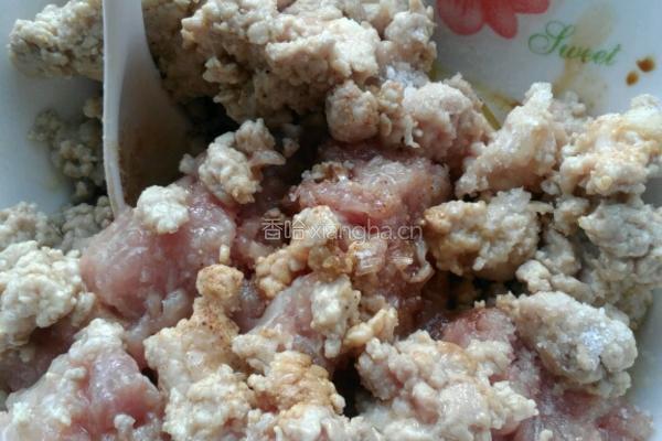 东北大馅水饺的做法图解7