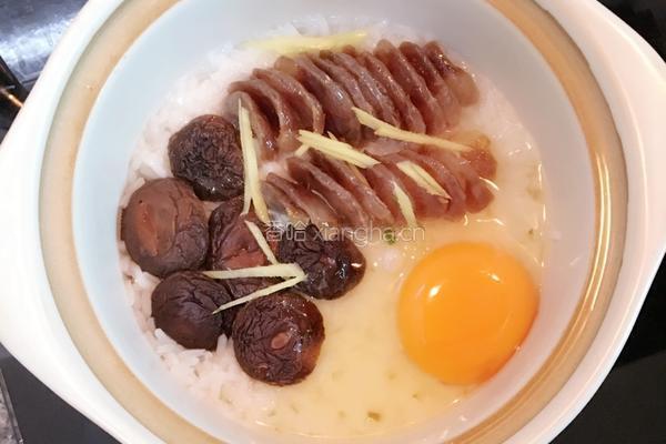香菇腊肠煲仔饭的做法图解6