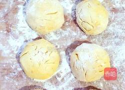 南瓜豆沙包的做法图解3
