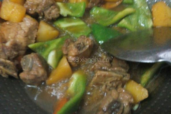 土豆焖排骨的做法图解6