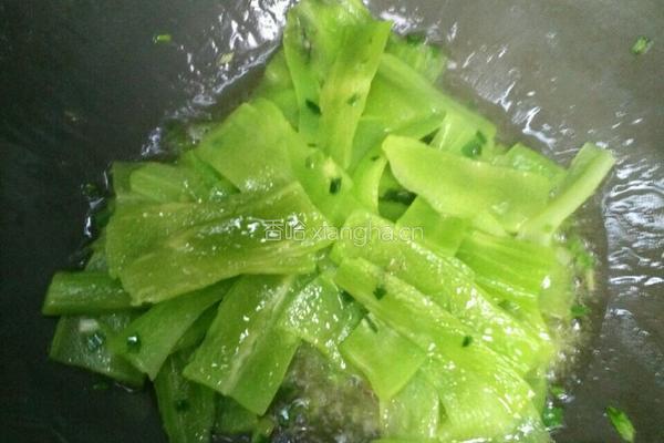 椒香莴苣的做法图解5