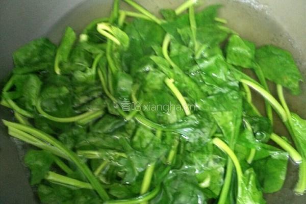 菠菜炒鸡蛋的做法图解2