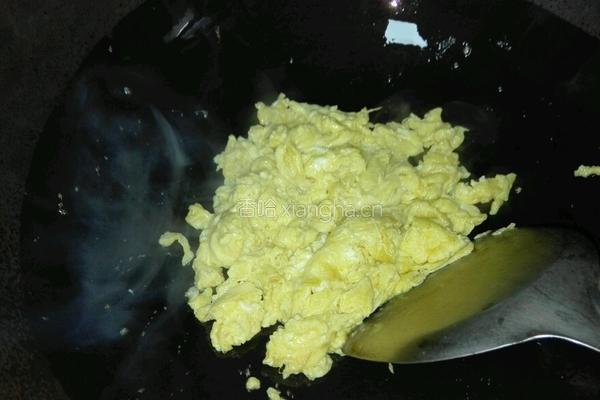 咖喱炒饭的做法图解3