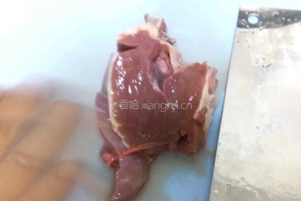 猪心汤。的做法图解1