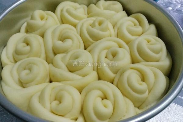 玫瑰花面包的做法图解10