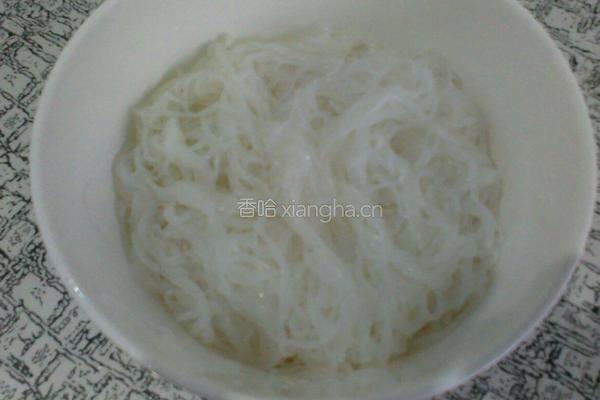凉拌粉丝的做法图解3