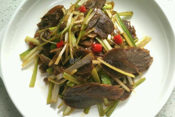 葱拌牛肉的做法图解4