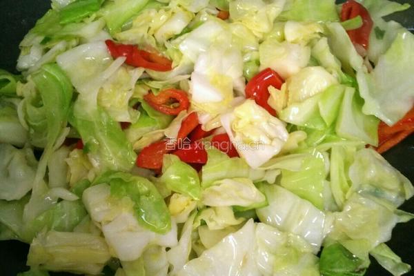 清炒圆白菜的做法图解4