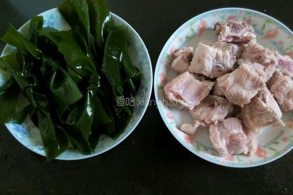 海带排骨汤的做法图解4