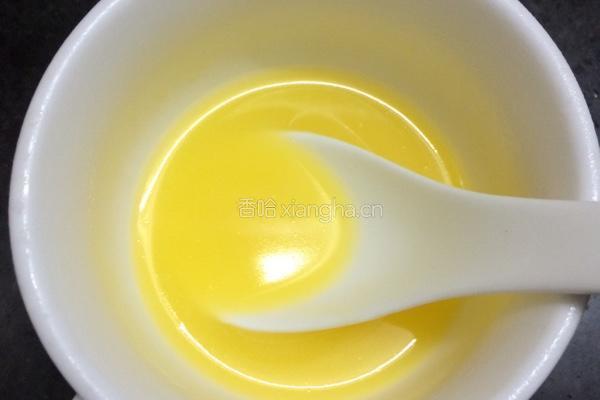 草莓慕斯蛋糕的做法图解3