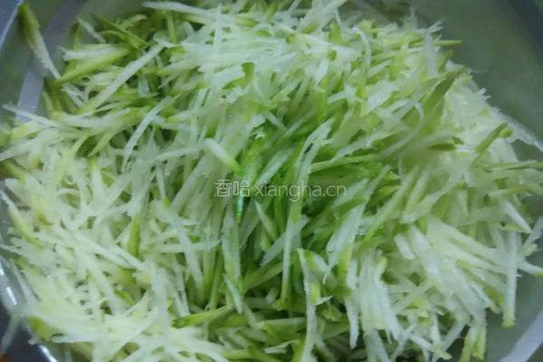 萝卜大肉丸子的做法图解4