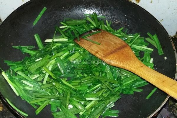 韭菜鸡蛋的做法图解4