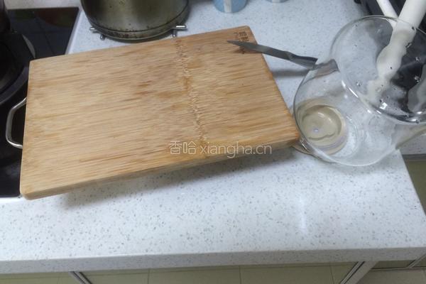 奇异果雪梨酵素的做法图解1