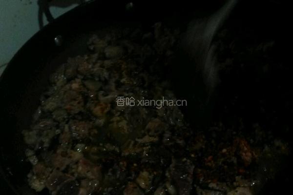 牛肉臊子的做法图解4