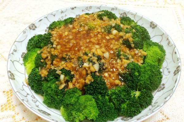 蒜蓉蚝油西兰花的做法图解9