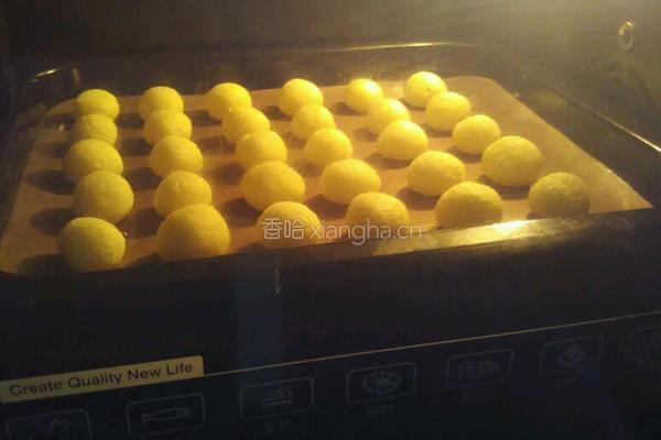 黄金芝香椰子球的做法图解8