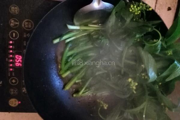 花菜炒肉肠的做法图解5