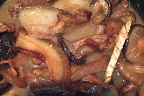 五花肉焖冬菇的做法图解5