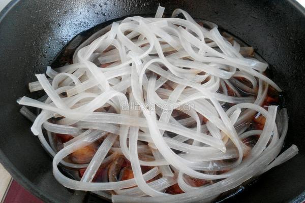 红烧肉炖宽粉的做法图解10