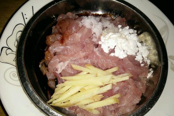 蒜苔炒肉丝的做法图解1