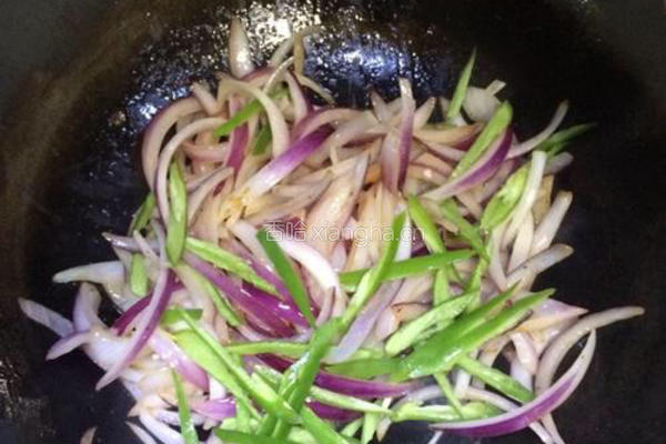 洋葱炒肉丝的做法图解7