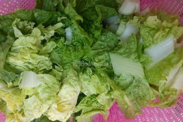 蒜香白菜的做法图解3