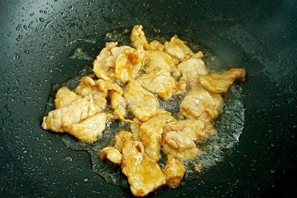 荷兰豆炒肉的做法图解3