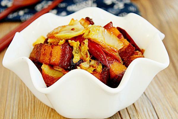 大白菜炖红烧肉的做法图解12
