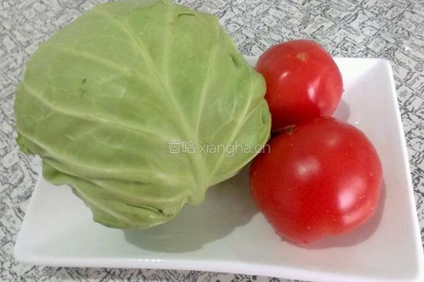 西红柿炒卷心菜的做法图解1