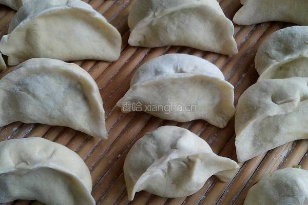 芹菜蒸饺的做法图解11
