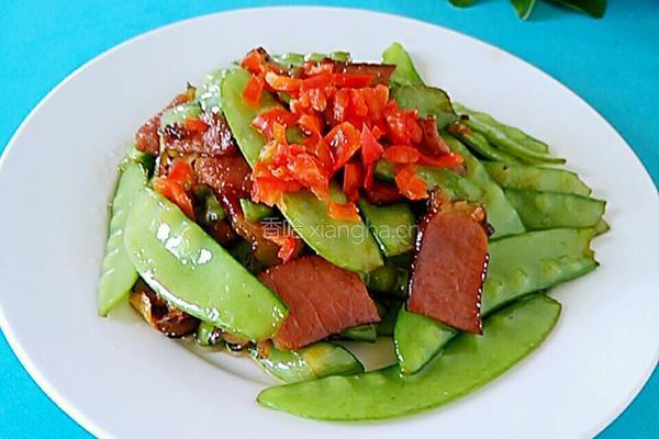 荷兰豆炒腊肉的做法图解7