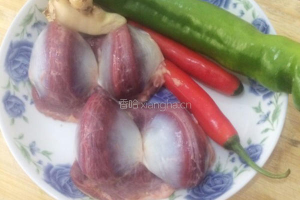 爆炒鸭胗的做法图解1
