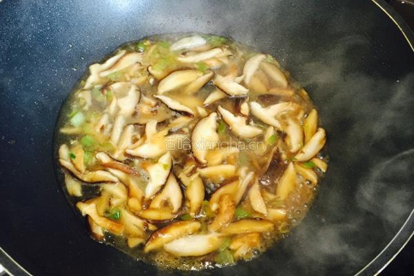 香菇油菜的做法图解5