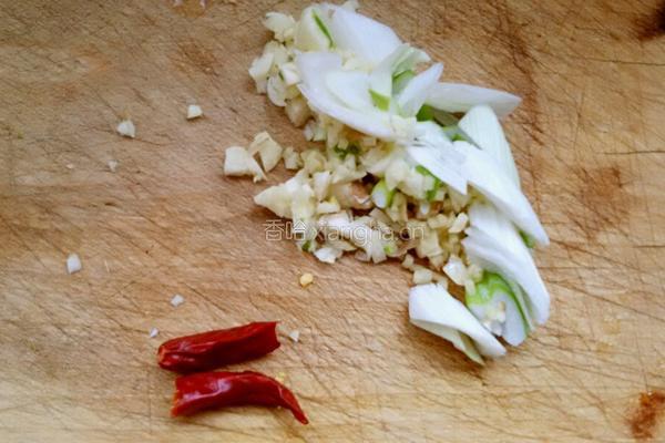 糖醋圆白菜的做法图解2
