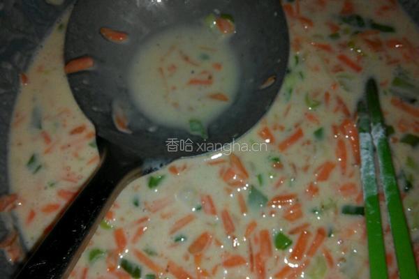 胡萝卜鸡蛋葱油饼的做法图解5
