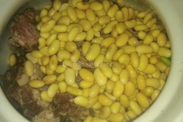 黄豆牛排汤的做法图解6