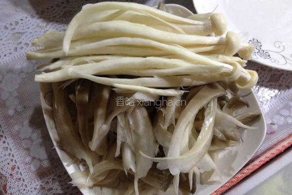 炒双菇的做法图解2