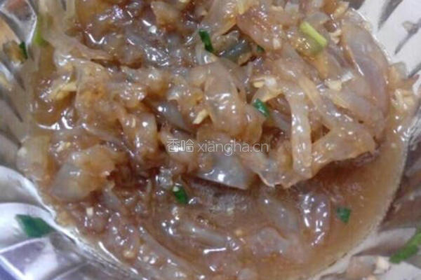 凉拌海蜇的做法图解3