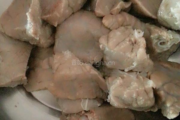 麻辣猪肺的做法图解3