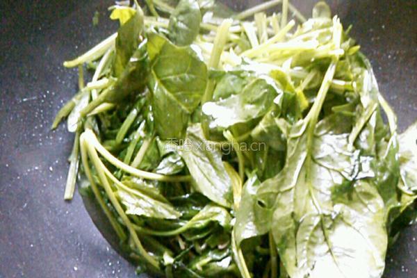 蒜蓉菠菜的做法图解5