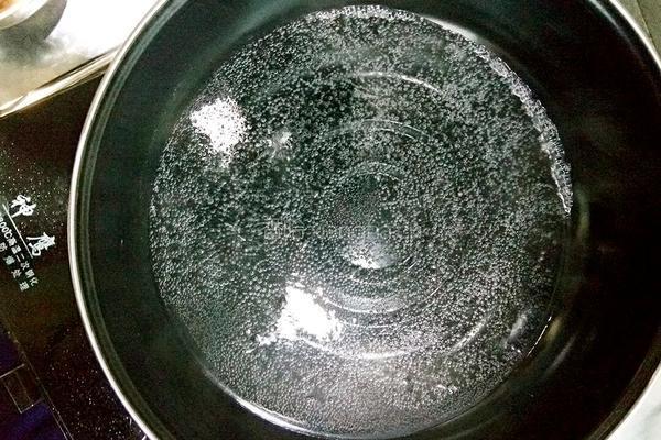 荷包蛋丸子汤的做法图解5