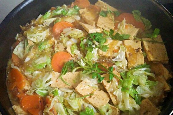 肉燕炖粉条的做法图解6