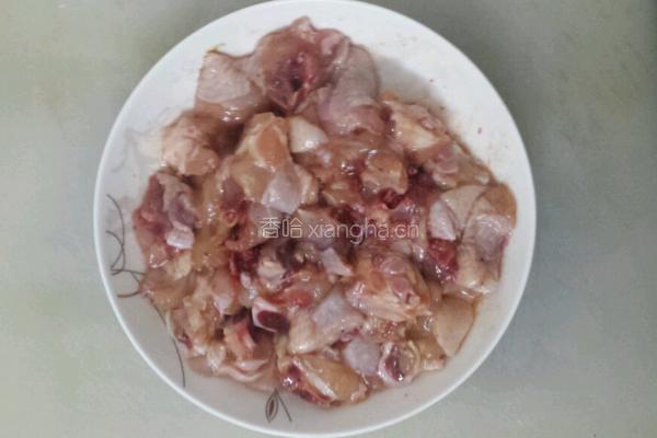 鸡根焖土豆的做法图解2