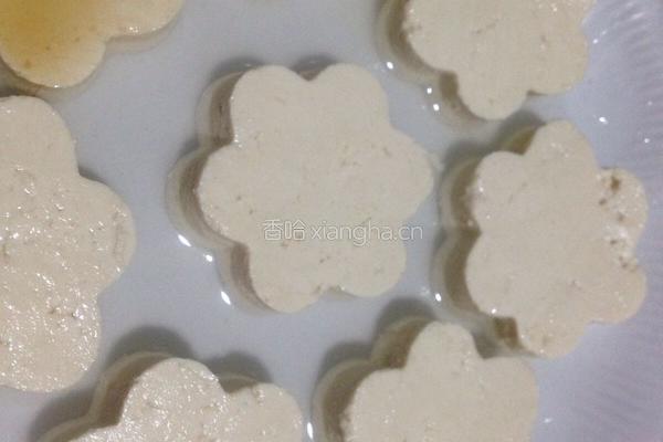 白玉盘虾的做法图解1