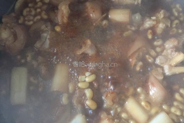 黄豆焖猪蹄的做法图解7